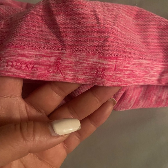 Lululemon Swiftly Tech Racerback Pink size 8 - Picture 7 of 7
